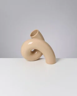 Motel a Miio Große Vasen|Motel A Miio X Ju Schnee^ X Ju Schnee Viparita Vase L Cappuccino