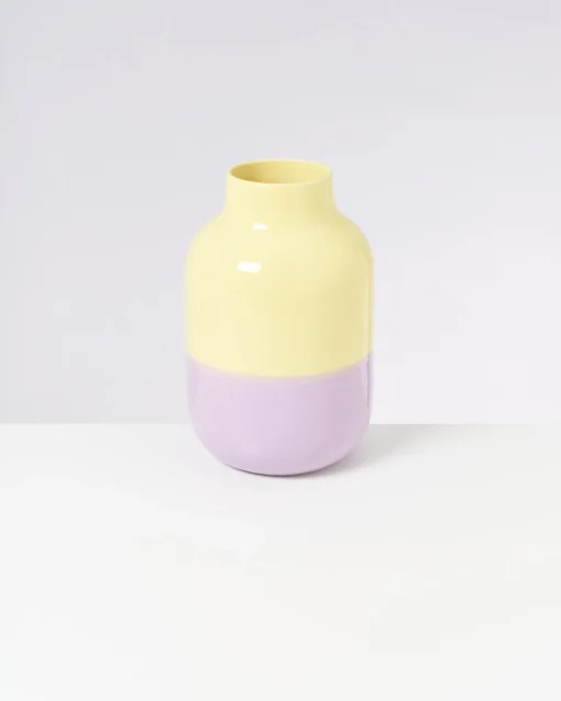 Motel a Miio Große Vasen^Nuno Vase L - Yellow Lilac